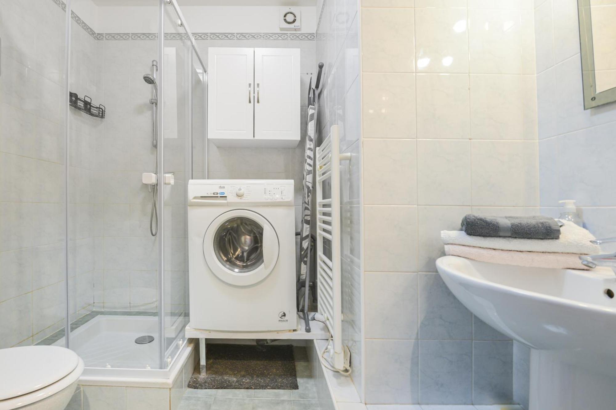 Apartamento Magnifique Au Calme, Climatisation, Parking, Wifi. *
